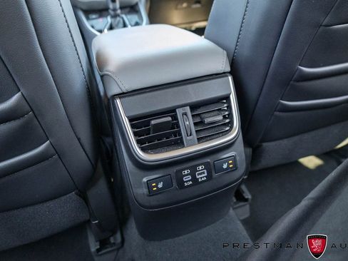 Used 2024 Subaru Outback Limited image 40