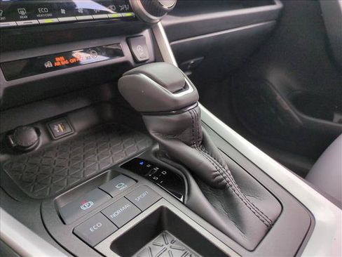 Used 2023 Toyota RAV4 XLE Premium FWD image 12