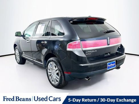 Used 2010 Lincoln MKX AWD image 5