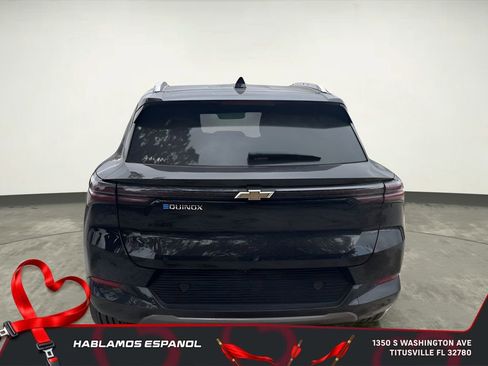 Used 2025 Chevrolet Equinox EV LT image 4