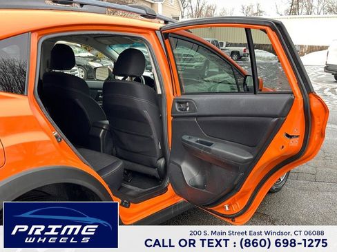 Used 2014 Subaru Crosstrek 2.0i Premium image 14