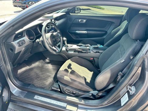 Used 2022 Ford Mustang GT w/ Equipment Group 301A RWD image 14