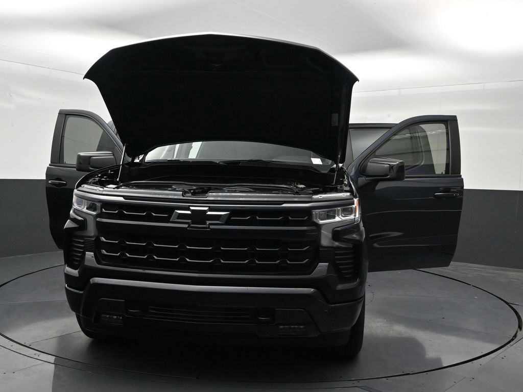 Used 2023 Chevrolet Silverado 1500 RST RWD image 38