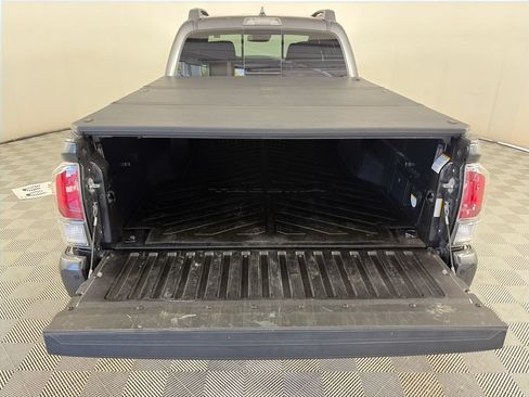 Used 2023 Toyota Tacoma TRD Sport w/ Advanced Technology Package AWD/4WD image 27