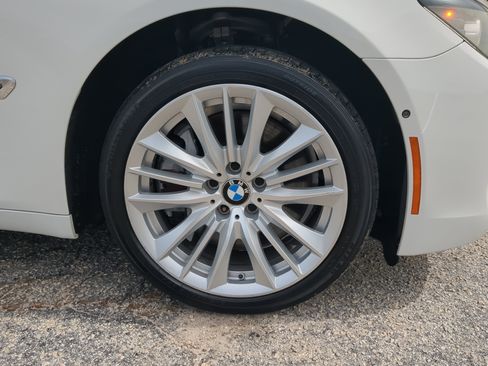 Used 2011 BMW 750Li RWD image 9