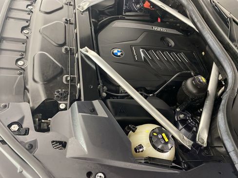 Used 2019 BMW X5 xDrive40i w/ M Sport Package AWD/4WD image 35