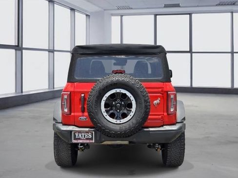 Used 2023 Ford Bronco Badlands w/ Sasquatch Package AWD/4WD image 6