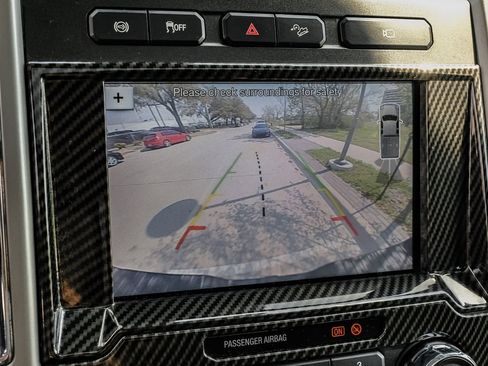 Used 2017 Ford F250 Lariat w/ Lariat Ultimate Package image 31