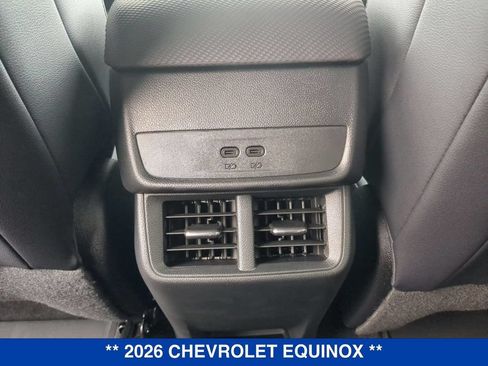 New 2026 Chevrolet Equinox LT w/ Convenience Package II AWD/4WD image 18