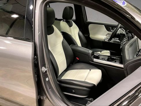 Used 2021 Mercedes-Benz GLA 250 4MATIC image 29