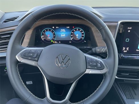 New 2026 Volkswagen Atlas SE image 27