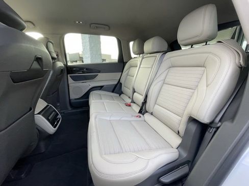 Used 2024 Lincoln Nautilus Reserve image 27