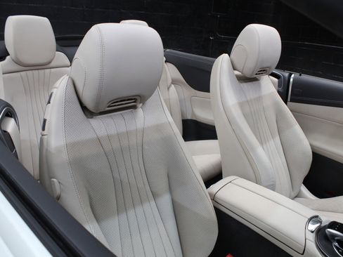 Used 2023 Mercedes-Benz E 450 Cabriolet image 49