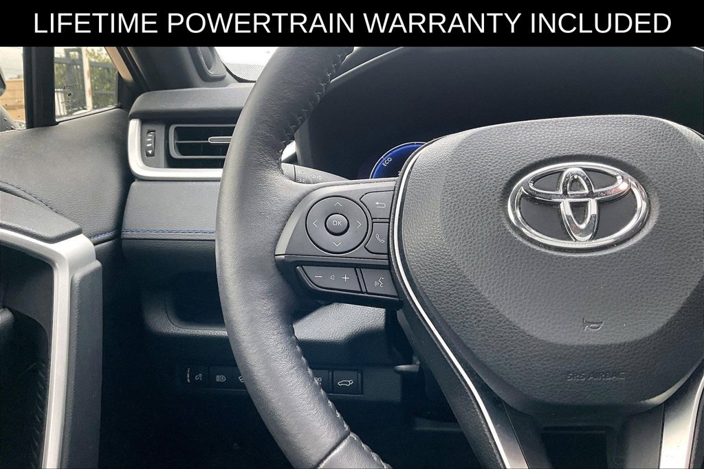 Used 2024 Toyota RAV4 XSE w/ Advanced Technology Package AWD/4WD image 16