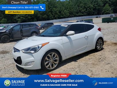 Used 2015 Hyundai Veloster w/ Option Group 02