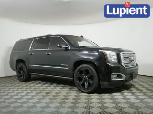 Used 2017 GMC Yukon XL Denali w/ Open Road Package image 1