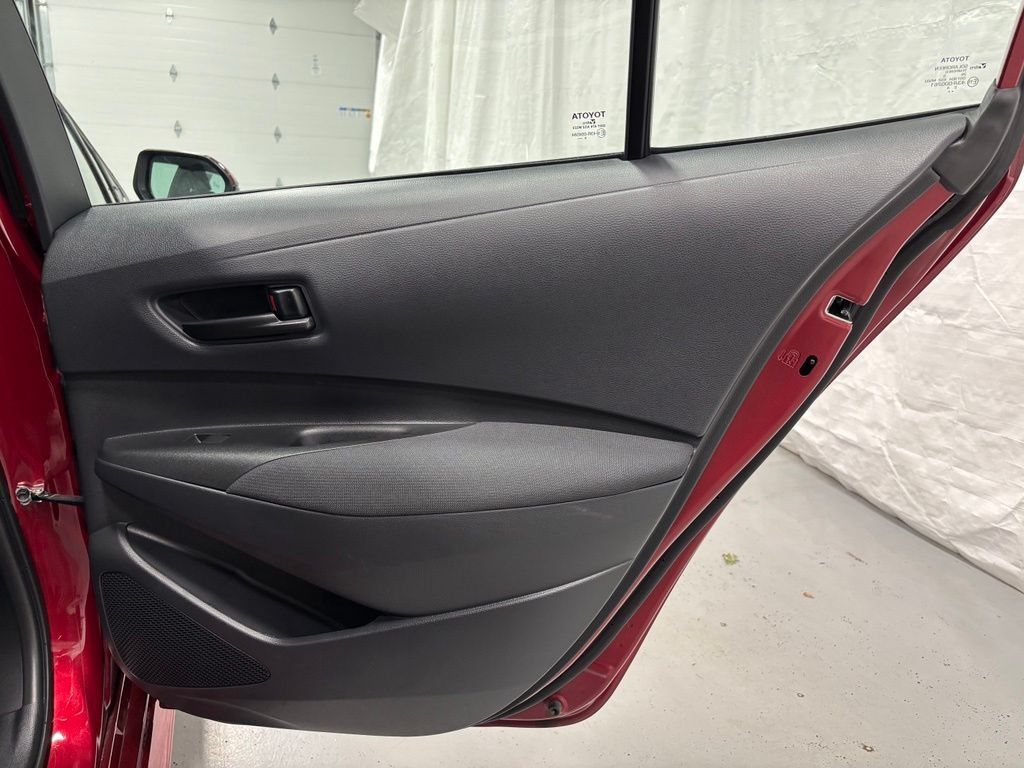 Used 2026 Toyota Corolla LE FWD image 48