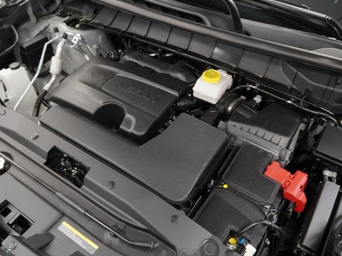 Used 2024 Nissan Pathfinder Platinum w/ Cargo Package image 57