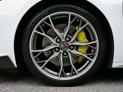 Used 2023 Chevrolet Corvette Convertible 3LT / Z51 Performa w/ Z51 Performance Package image 53