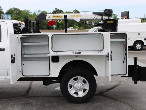Used 2022 RAM 2500 Tradesman AWD/4WD image 9