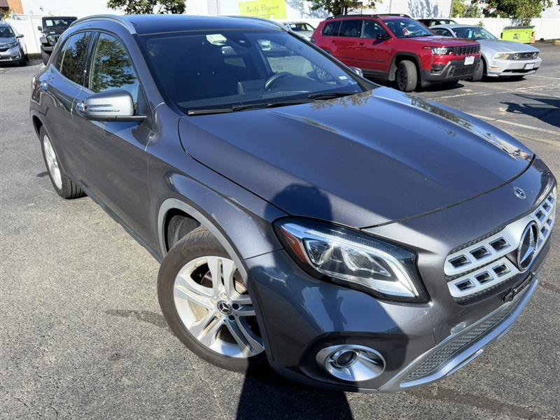 Used 2020 Mercedes-Benz GLA 250 4MATIC image 4