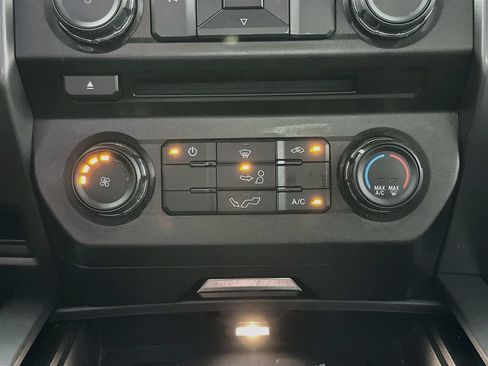 Used 2016 Ford F150 XLT RWD image 18