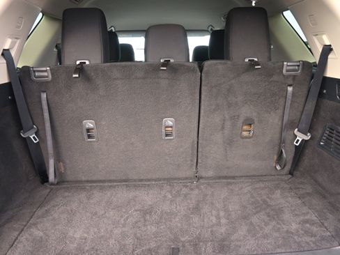 Used 2023 Nissan Pathfinder SV image 13