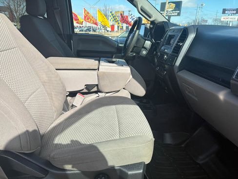 Used 2017 Ford F150 XLT image 21