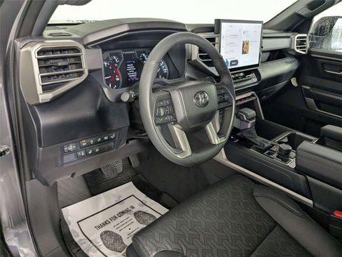 Used 2025 Toyota Tundra SR5 w/ SR5 Premium Package AWD/4WD image 11