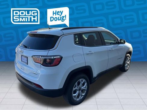 New 2026 Jeep Compass Latitude AWD/4WD image 6
