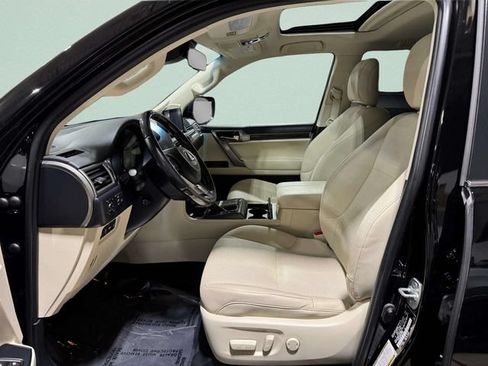 Certified 2023 Lexus GX 460 Premium w/ Premium Package AWD/4WD image 26