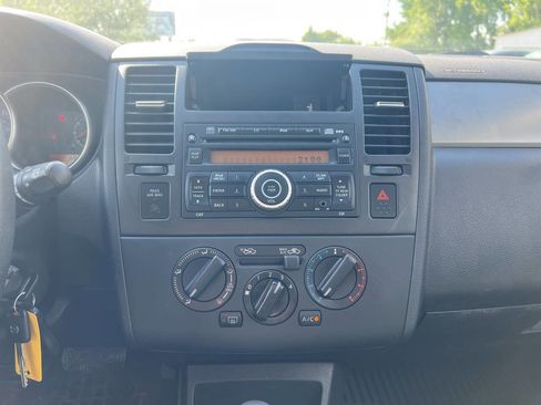 Used 2012 Nissan Versa 1.8 S w/ Special Edition Pkg FWD image 15