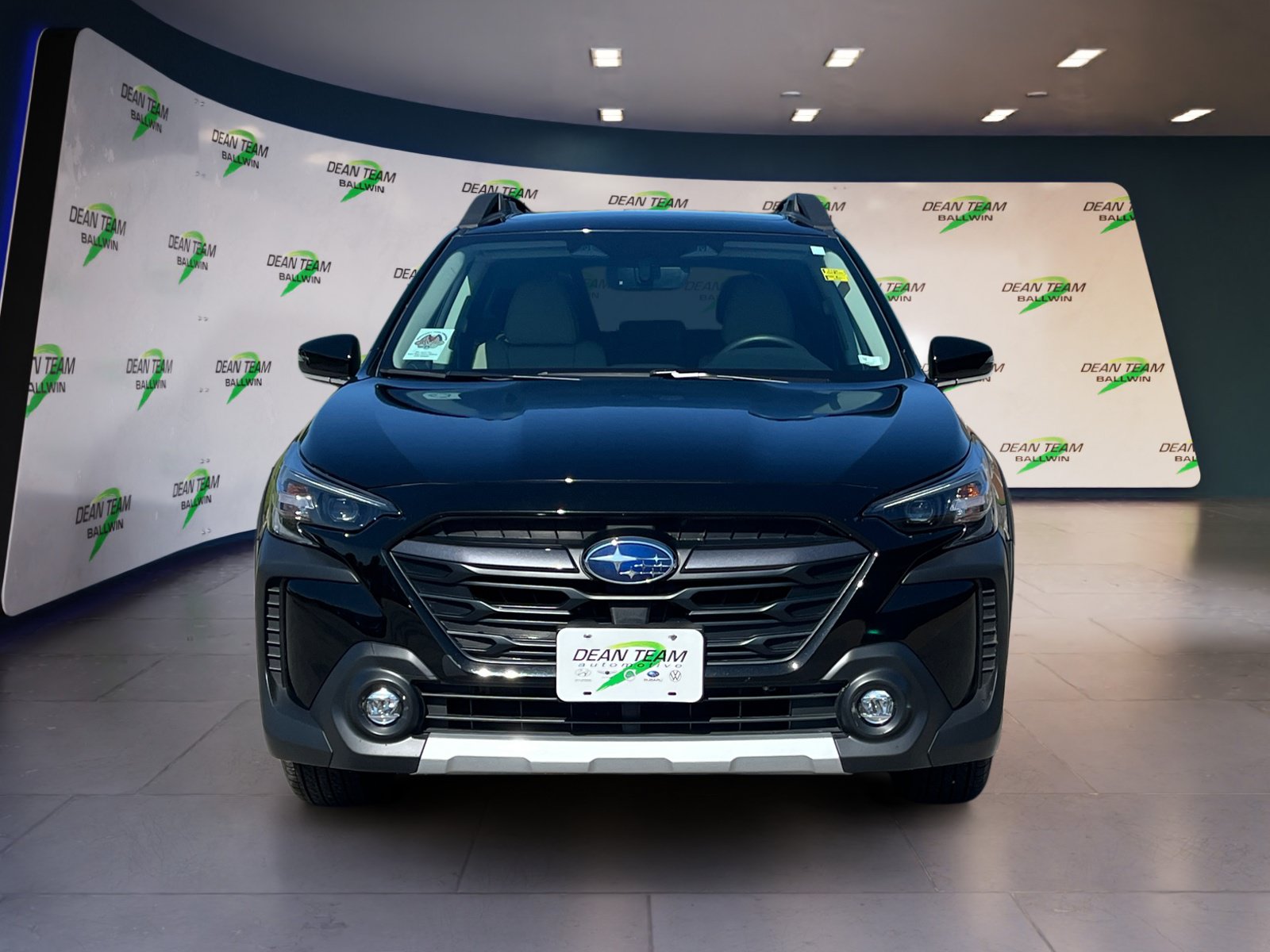 Used 2024 Subaru Outback Limited AWD/4WD image 2