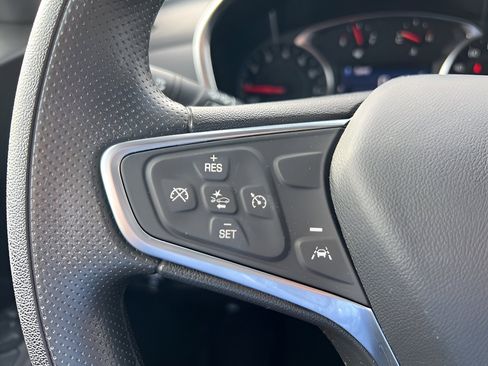 Used 2022 Chevrolet Equinox LT w/ LPO, Floor Liner Package image 20