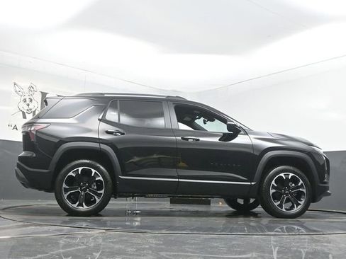 New 2026 Chevrolet Equinox LT w/ Convenience Package II image 31