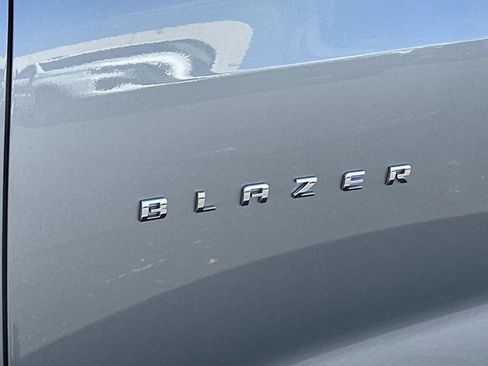 Certified 2024 Chevrolet Blazer LT w/ Convenience Package FWD image 29