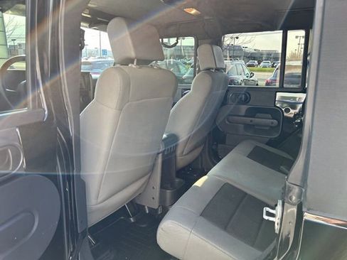 Used 2009 Jeep Wrangler X image 14