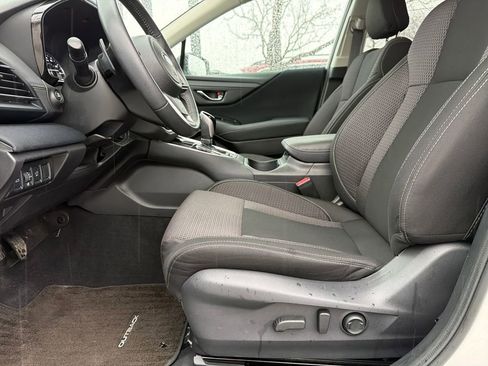 Used 2023 Subaru Outback Premium image 22