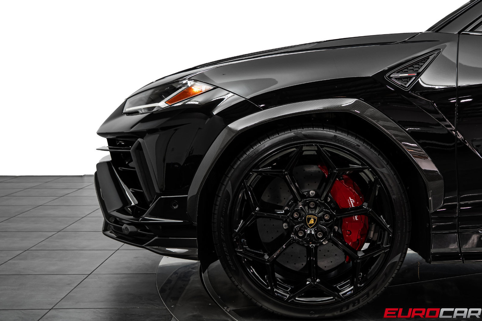Used 2023 Lamborghini Urus Performante AWD/4WD image 17