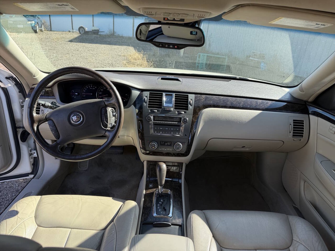 Used 2008 Cadillac DTS FWD image 30