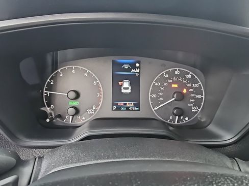 Used 2025 Toyota Corolla Cross AWD Hybrid image 18