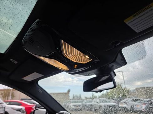 Used 2020 BMW 540i w/ Executive Package image 13