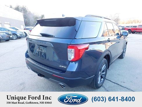 Used 2022 Ford Explorer XLT w/ Equipment Group 202A image 8