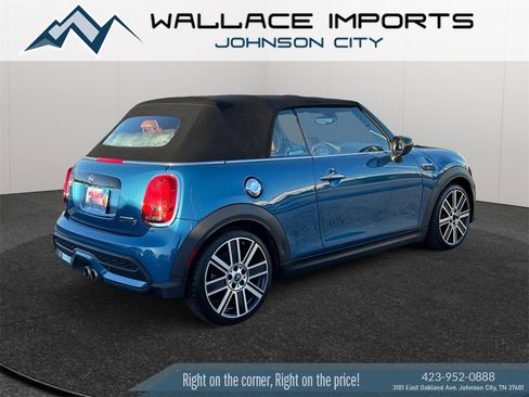 Used 2023 MINI Cooper S w/ Driver Assistance Package image 5