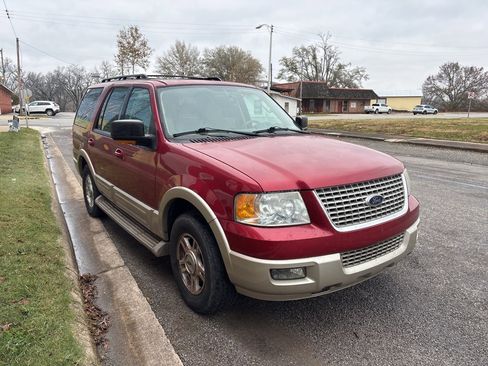 Used 2005 Ford Expedition 2WD image 8