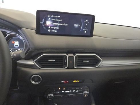 New 2025 MAZDA CX-5 AWD 2.5 S w/ Preferred Package image 18