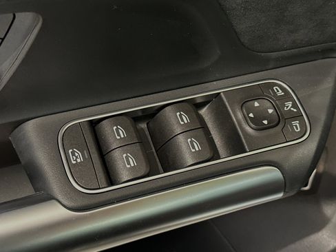 New 2025 Mercedes-Benz GLA 35 AMG 4MATIC image 9