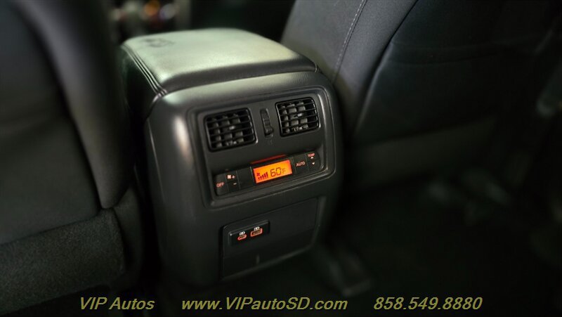 Used 2019 Nissan Pathfinder S FWD image 22