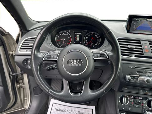 Used 2018 Audi Q3 2.0T Premium Plus w/ Premium Plus Package AWD/4WD image 21