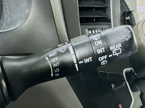 Used 2015 Toyota Sienna LE image 13